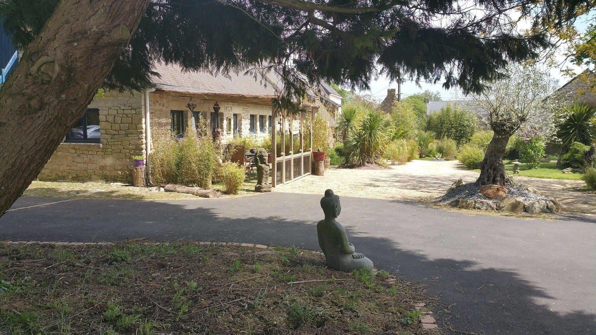 Bed and Breakfast Le Domaine De Saint-Thomin Nostang Exterior foto